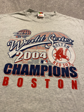 Load image into Gallery viewer, 2004 Boston Red Sox World Series T-Shirt Size M
